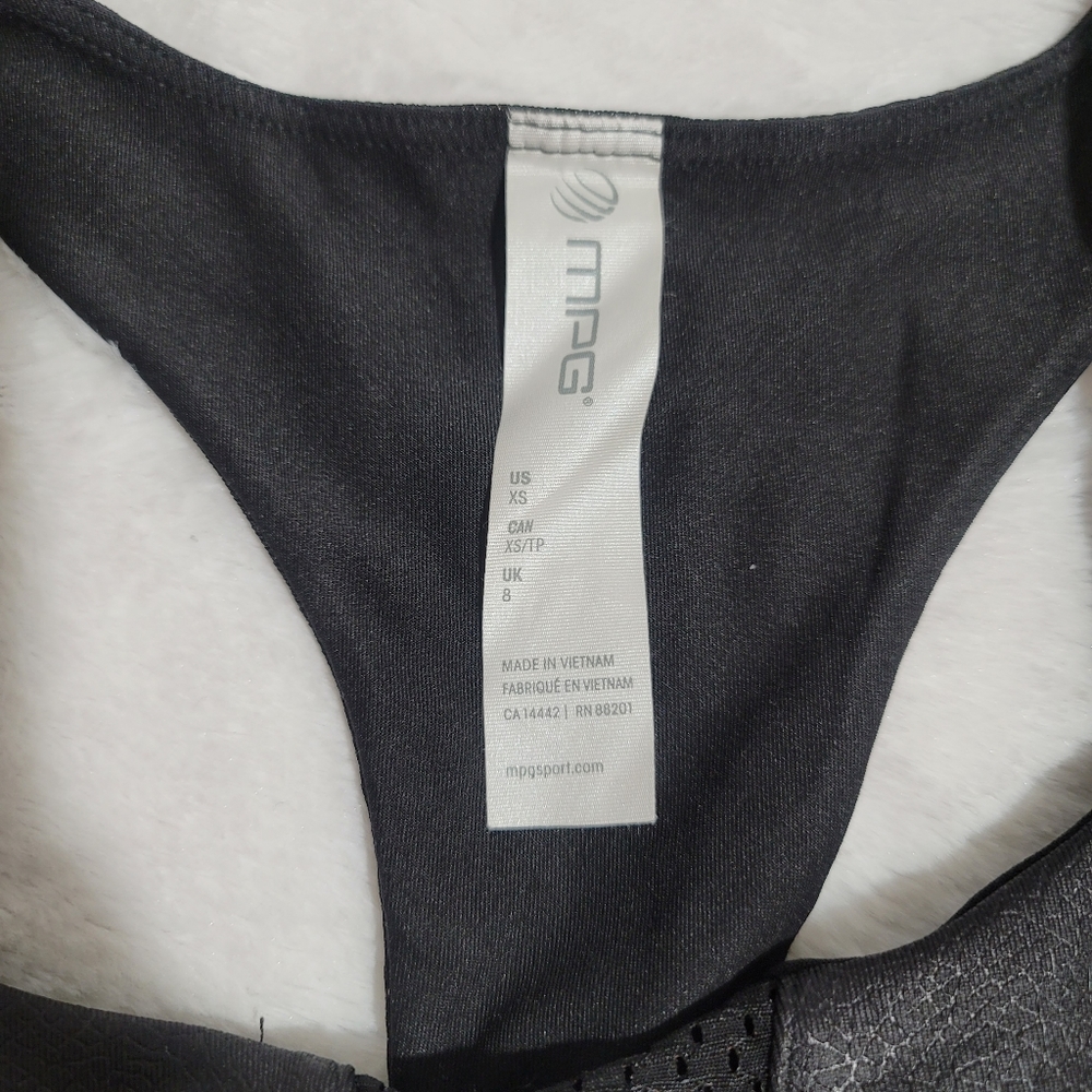 MPG pad sport bralette bra racerback black breathable XS New - Picture 7 of 7